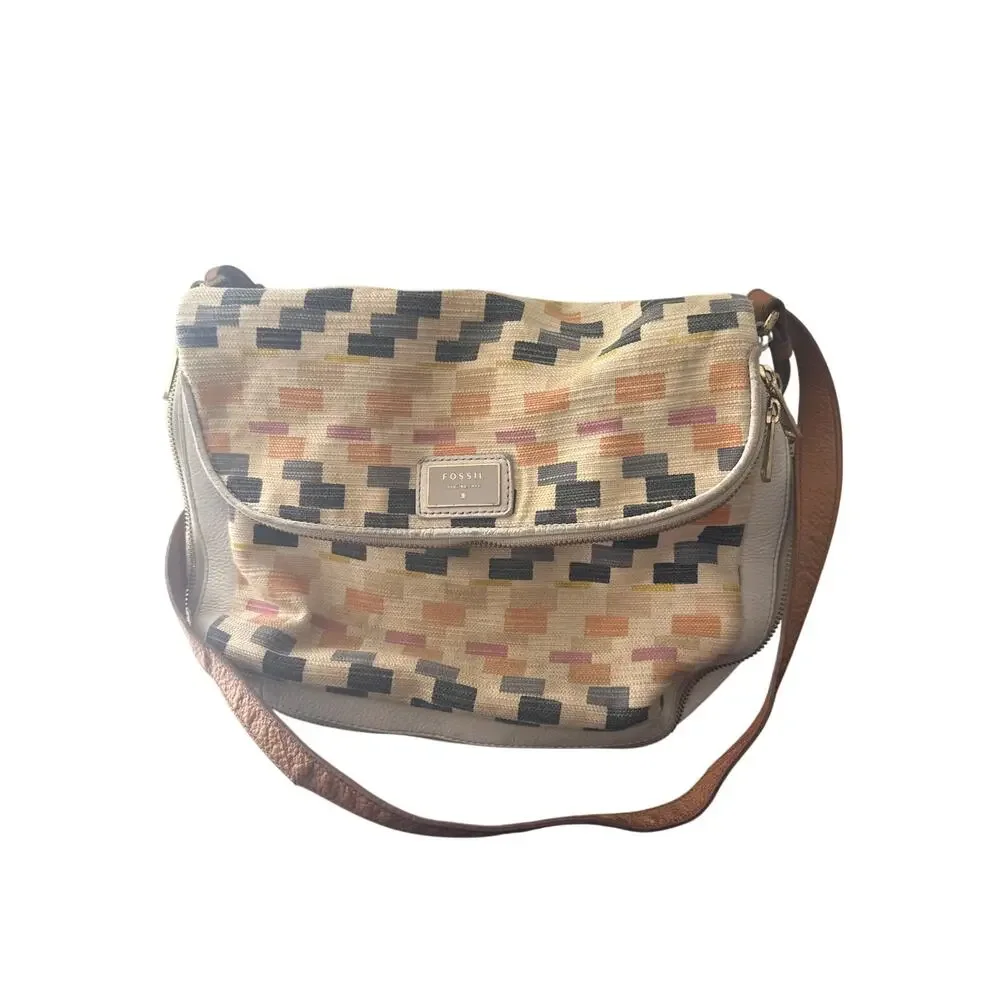 fossil purse